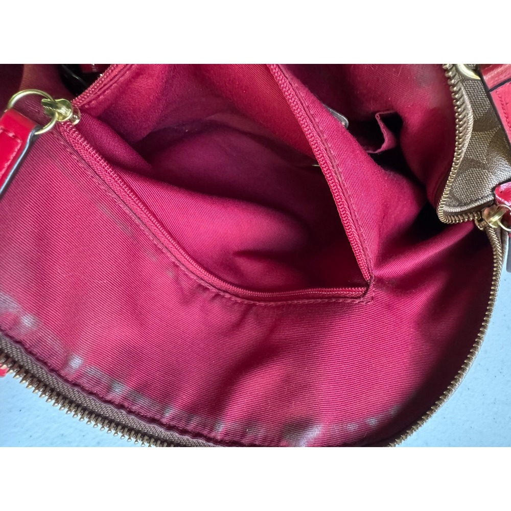 Coach purse - Picture 14 of 16